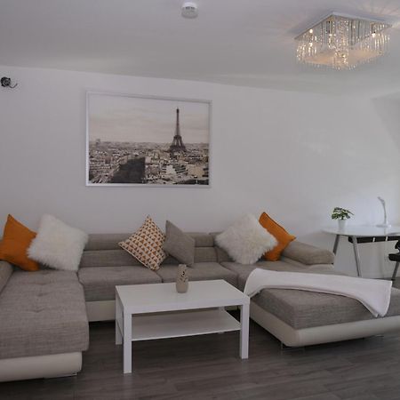 Helle, Ruhige, Moderne Wohnung, 5 Min Zu Fa Grob Mindelheim Exteriör bild