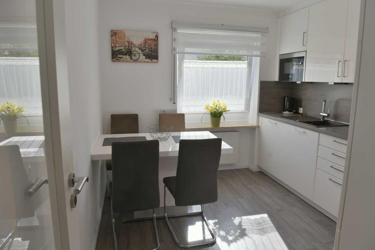 Helle, Ruhige, Moderne Wohnung, 5 Min Zu Fa Grob Mindelheim Exteriör bild