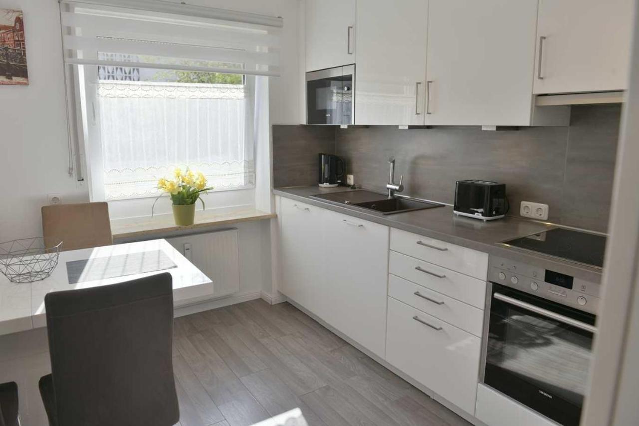 Helle, Ruhige, Moderne Wohnung, 5 Min Zu Fa Grob Mindelheim Exteriör bild