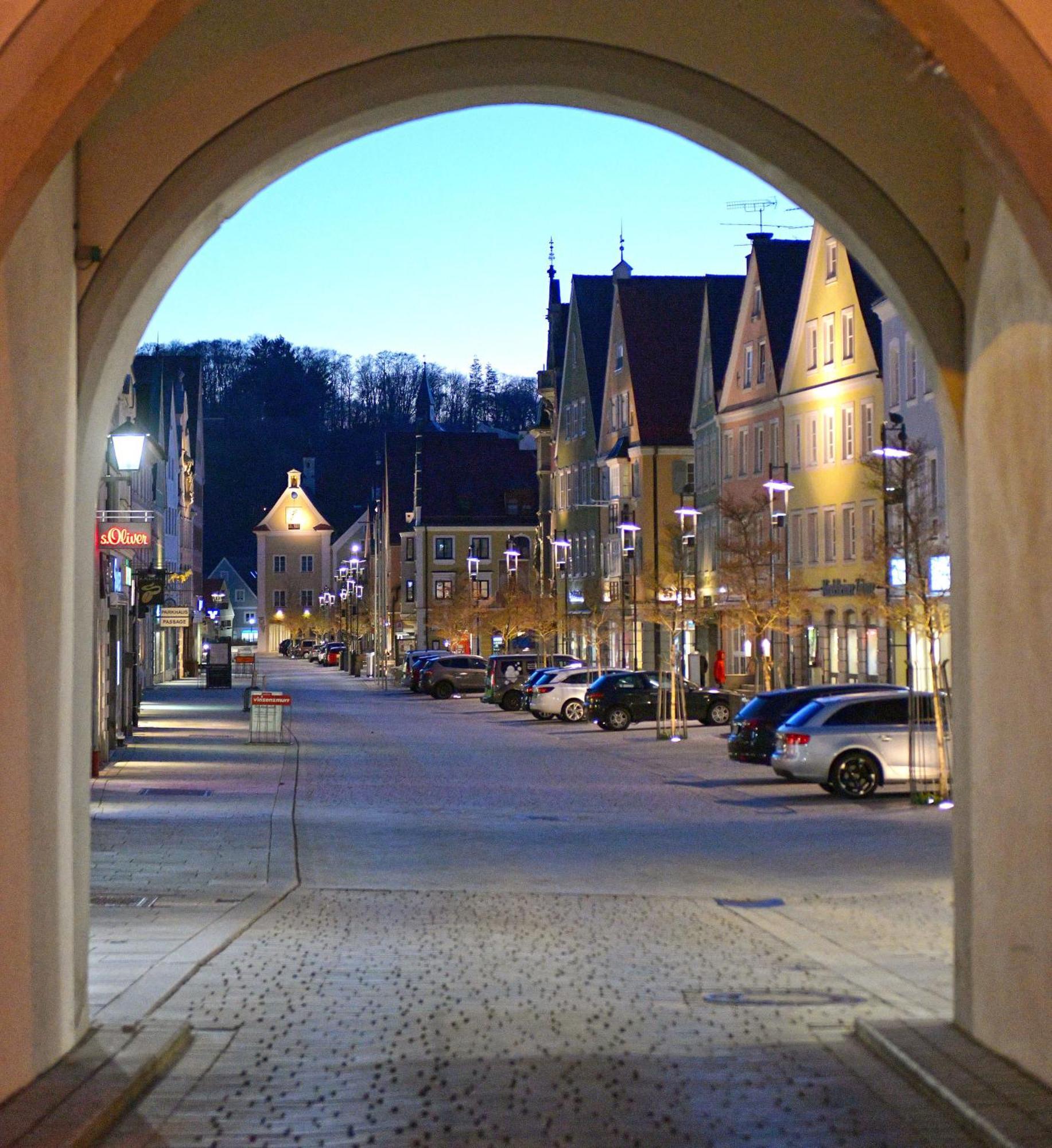 Helle, Ruhige, Moderne Wohnung, 5 Min Zu Fa Grob Mindelheim Exteriör bild